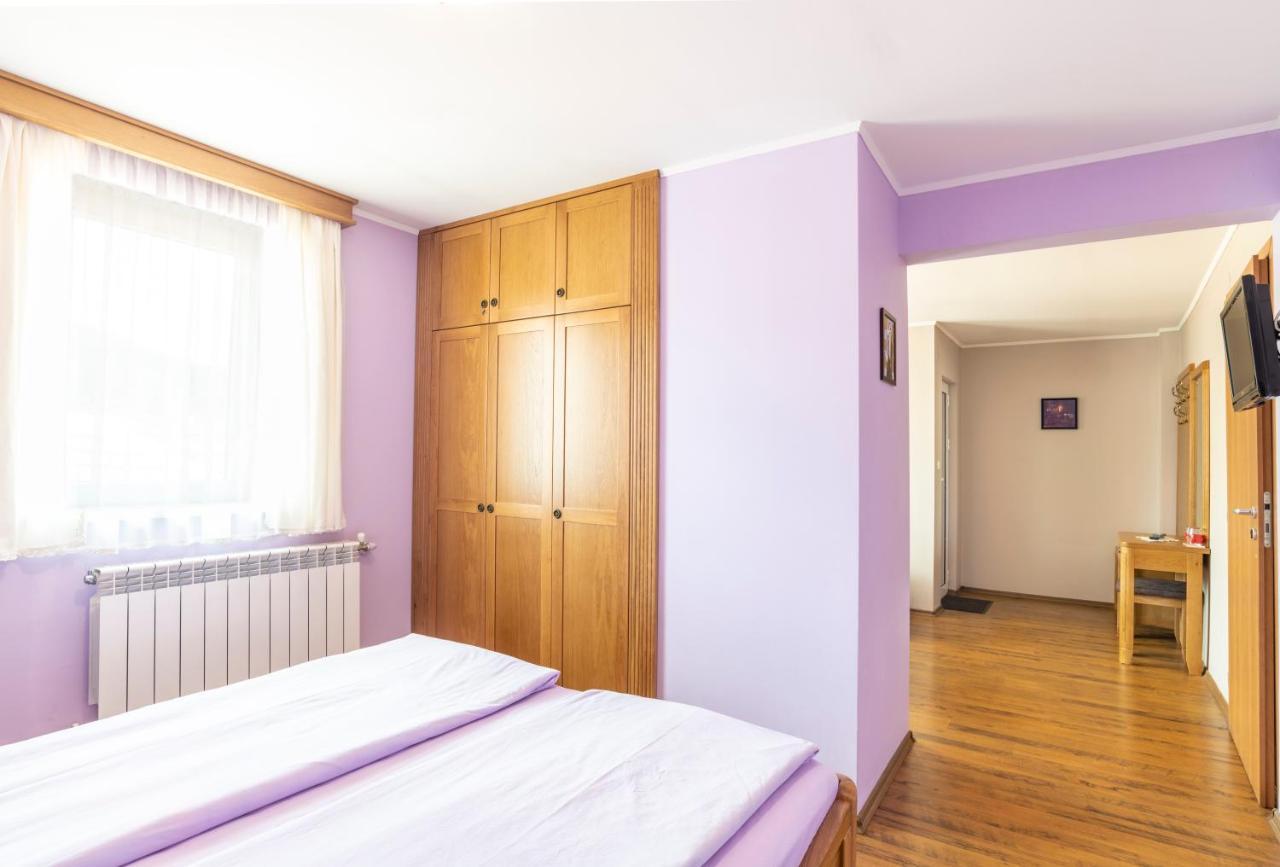 Guest House Roden Dom Koprivstica Kültér fotó