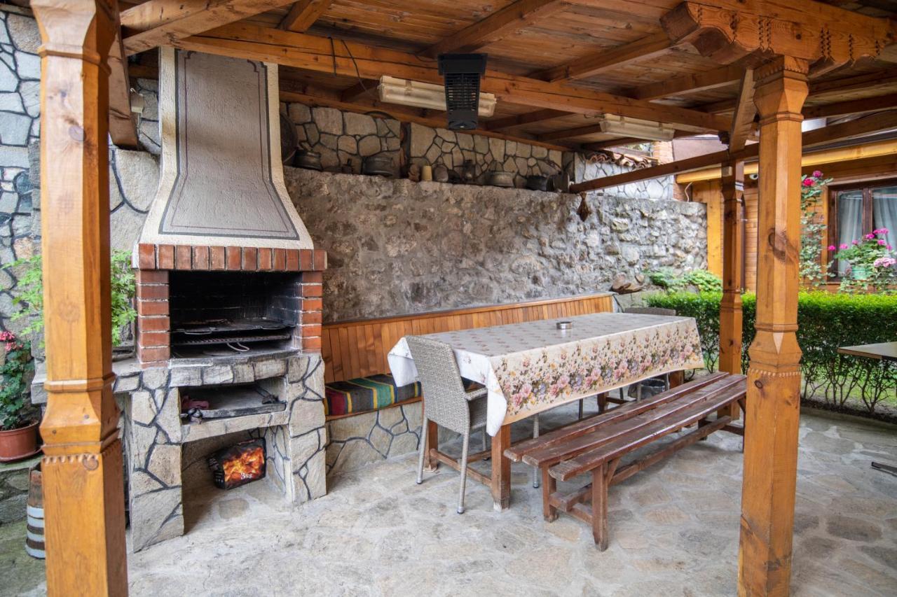 Guest House Roden Dom Koprivstica Kültér fotó