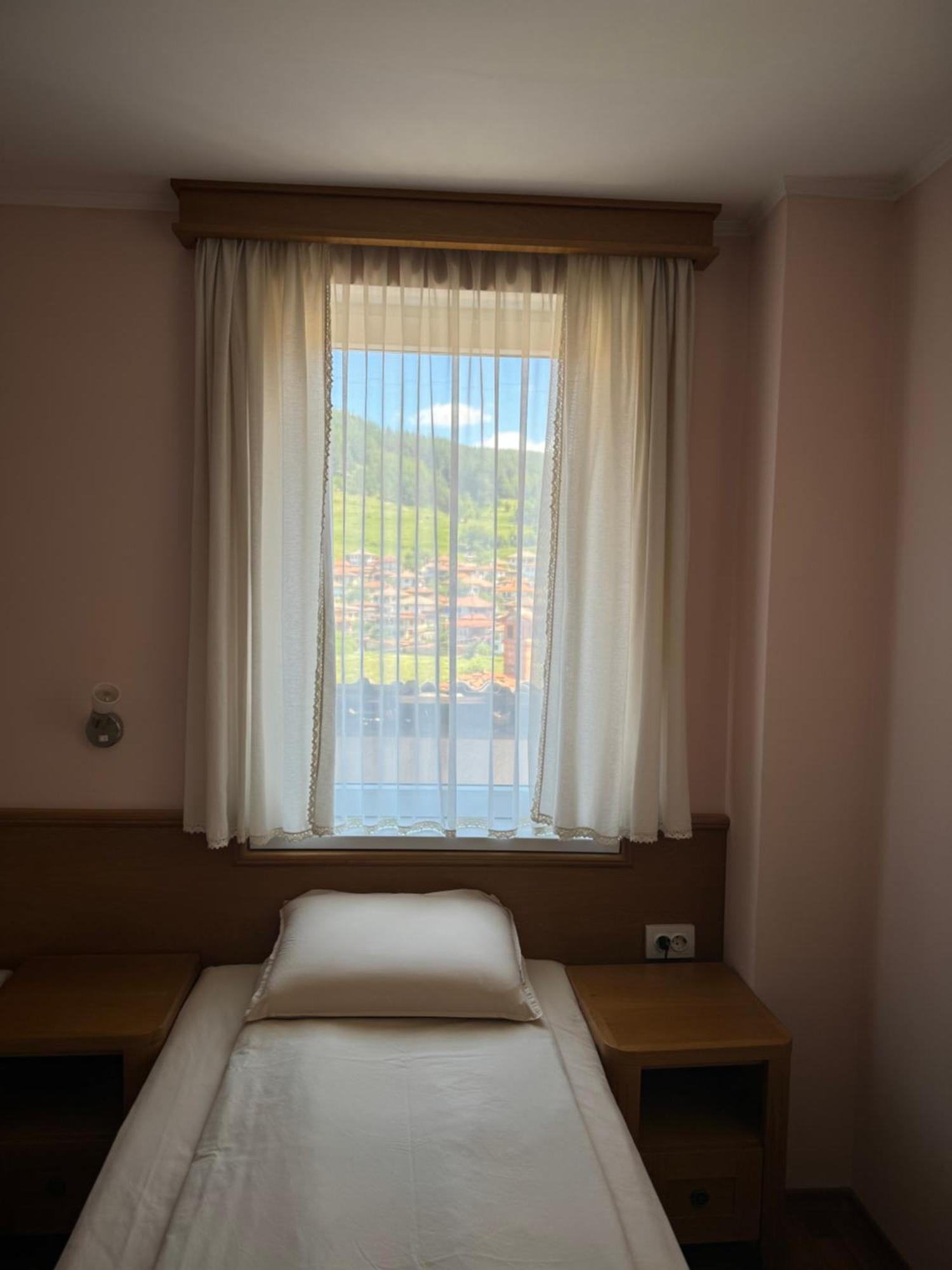 Guest House Roden Dom Koprivstica Kültér fotó